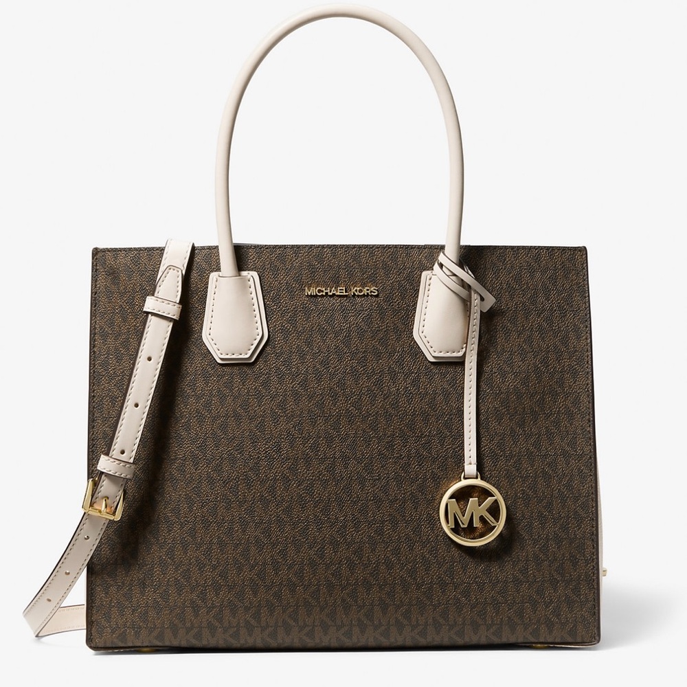 Michael Kors Bag
Mercer Large Logo Accordion Tote Bag
Brand new with tag